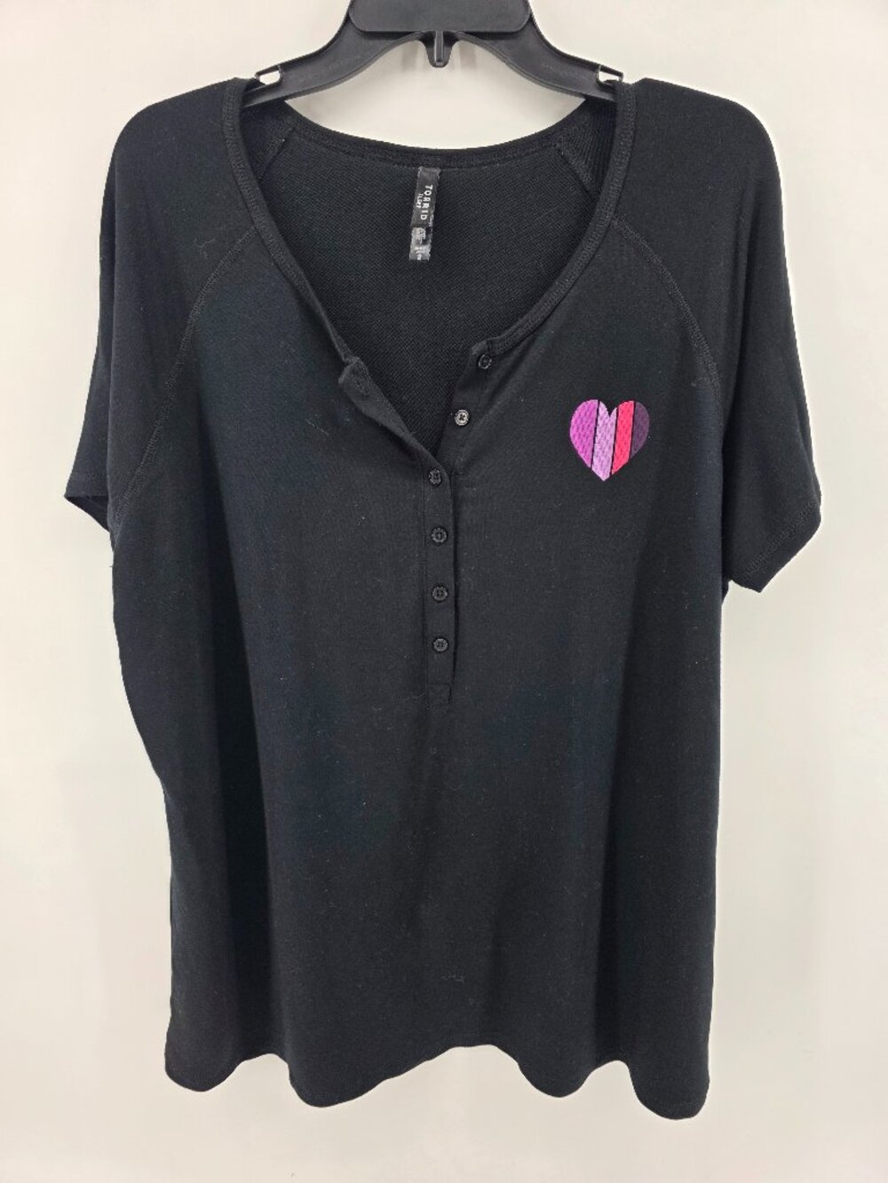 Torrid Sleep Collection Black Henley Top Size 2X Heart Graphic